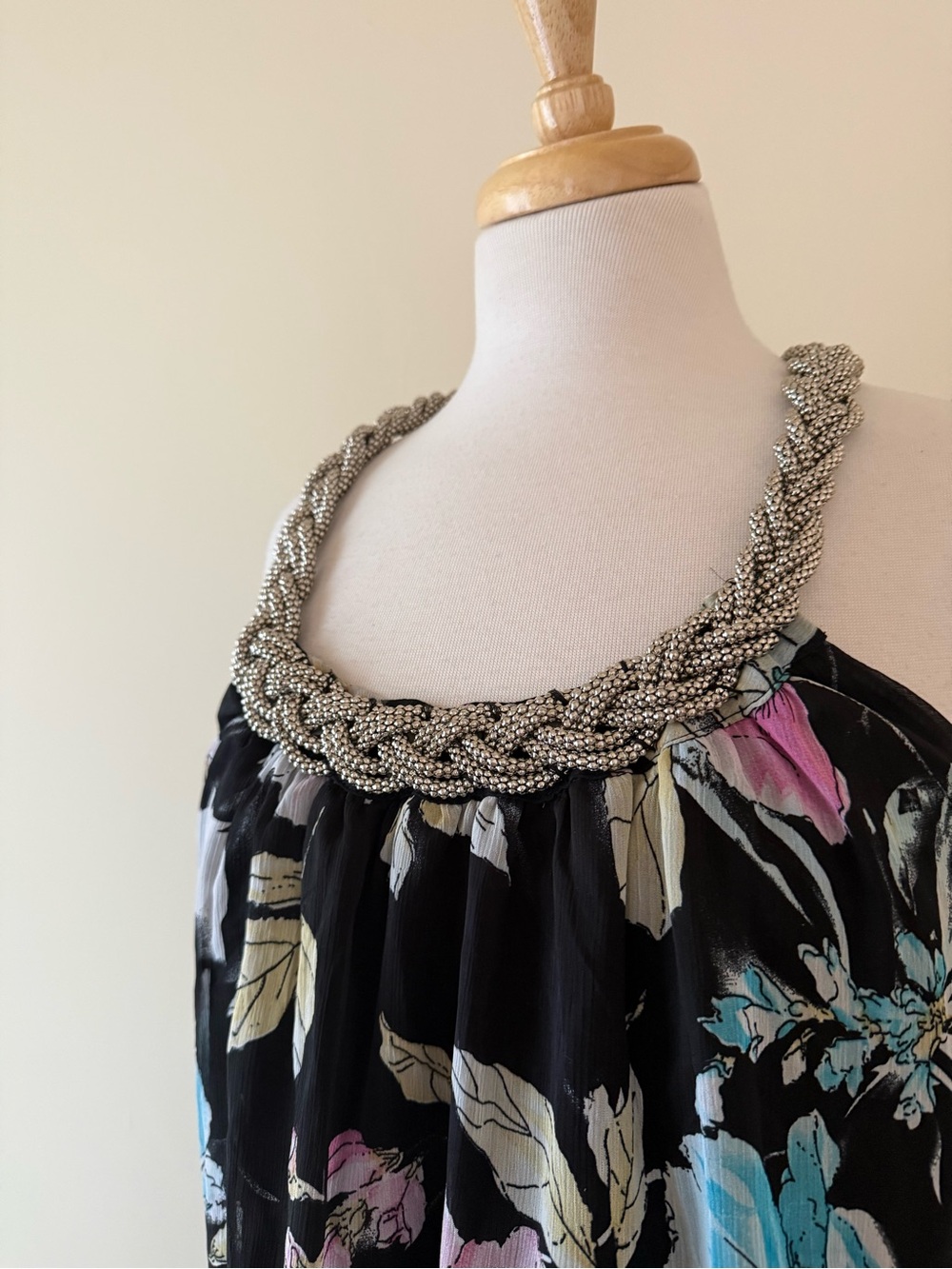 Seductions Silk Blend Floral Beaded Halter Top | Y2K | Size L - Picture 2 of 8